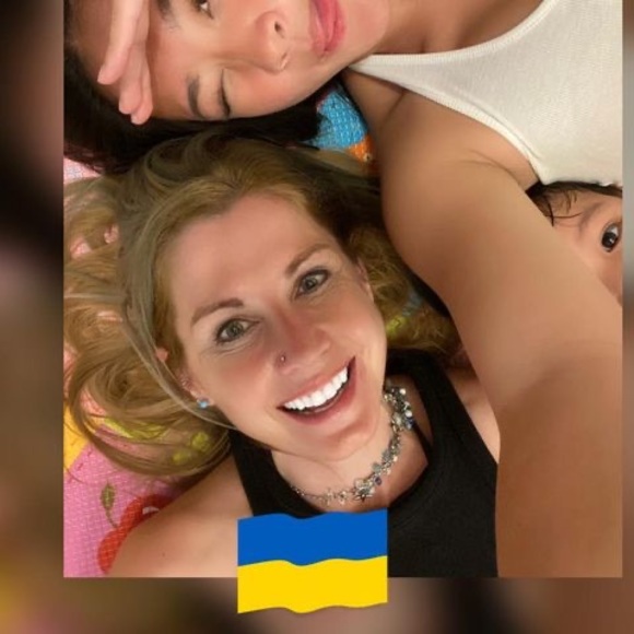 Meet your Posher, Holly - Picture 1 of 1